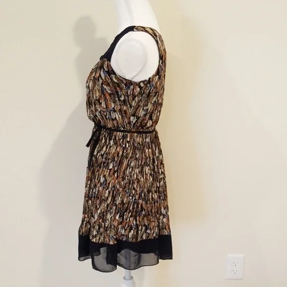 Beautiful summer women's dress, Size S - Picture 5 of 8